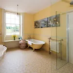 Bell Flat In Broughton Hall Apartament Skipton